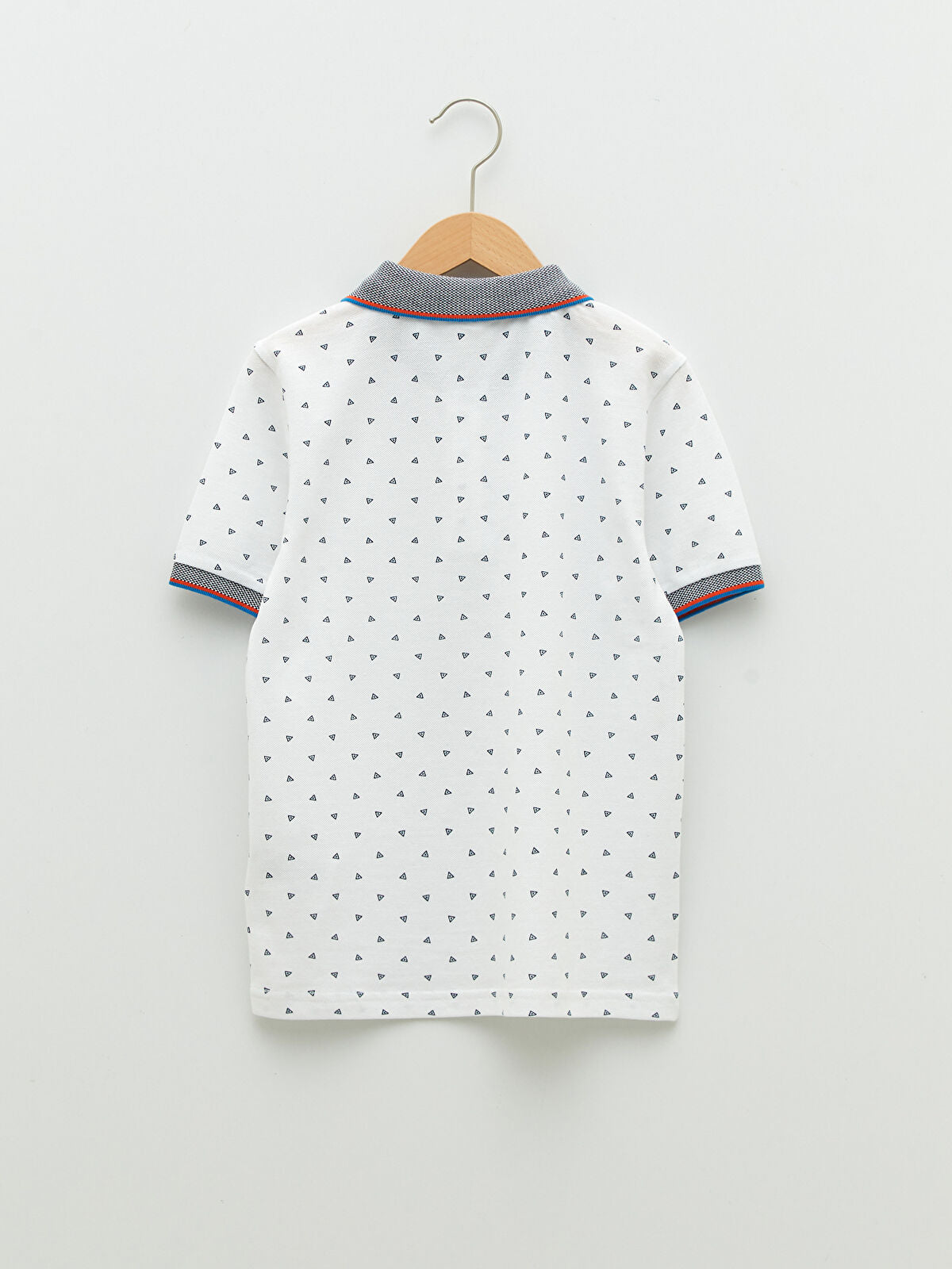 Polo tshirt.