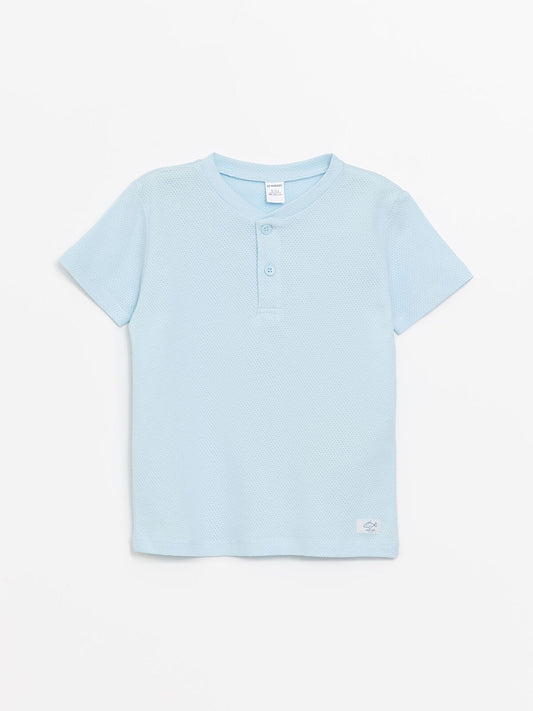 Textured polo t-shirt